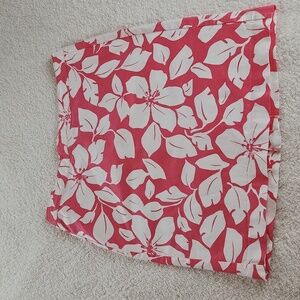 OLD NAVY tropical floral skirt pink and white size 12, so cute for summer!
